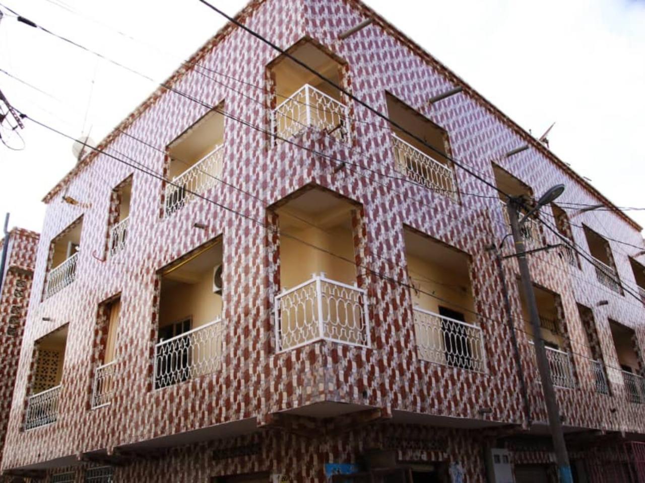 Residence Kane Diallo- Appartements Elegants Et Centraux A Dakar Exterior photo